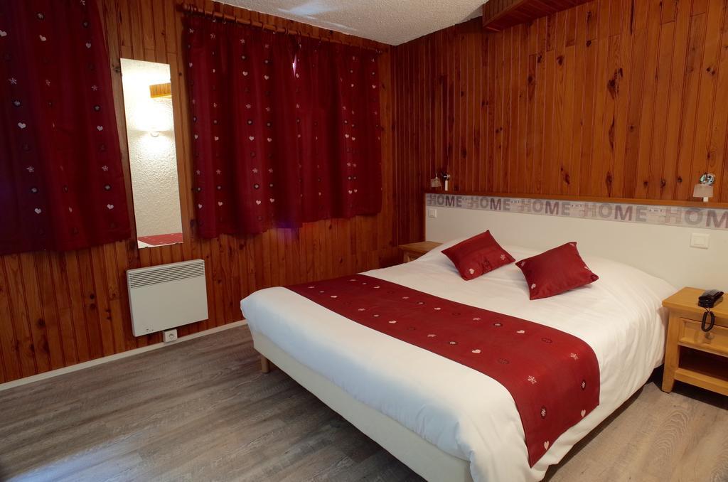 Hotel Des Marquisats Annecy Exterior photo