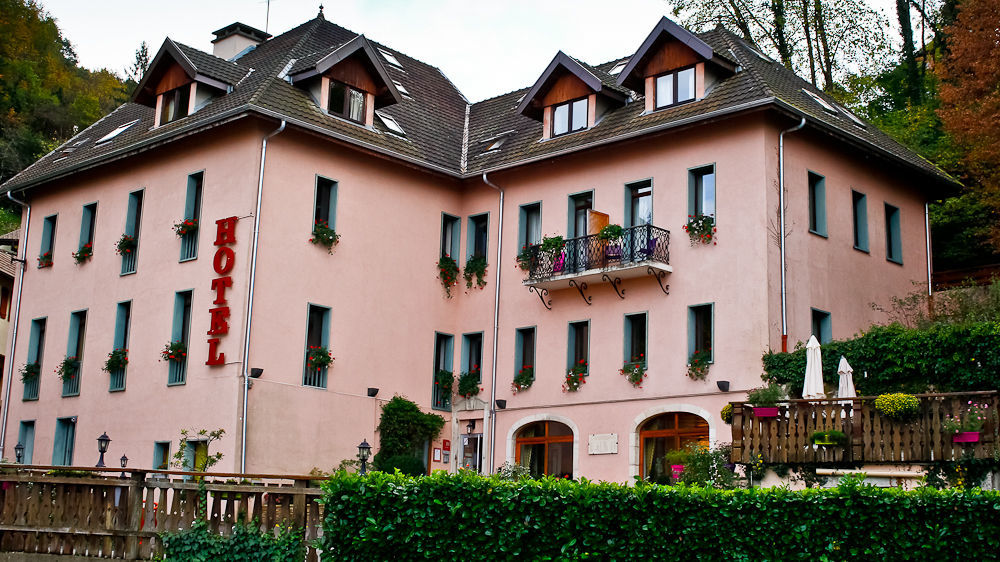 Hotel Des Marquisats Annecy Exterior photo