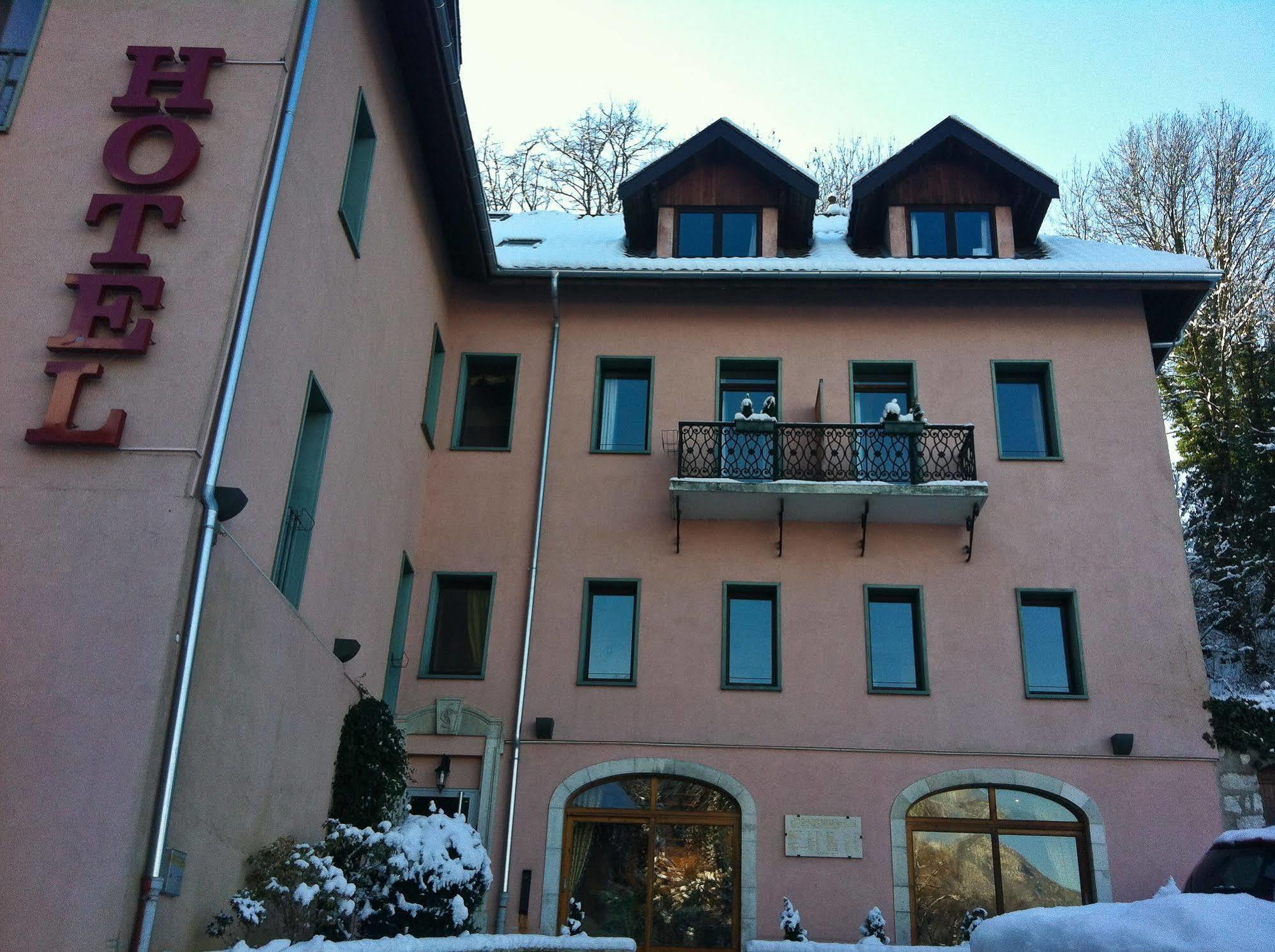 Hotel Des Marquisats Annecy Exterior photo